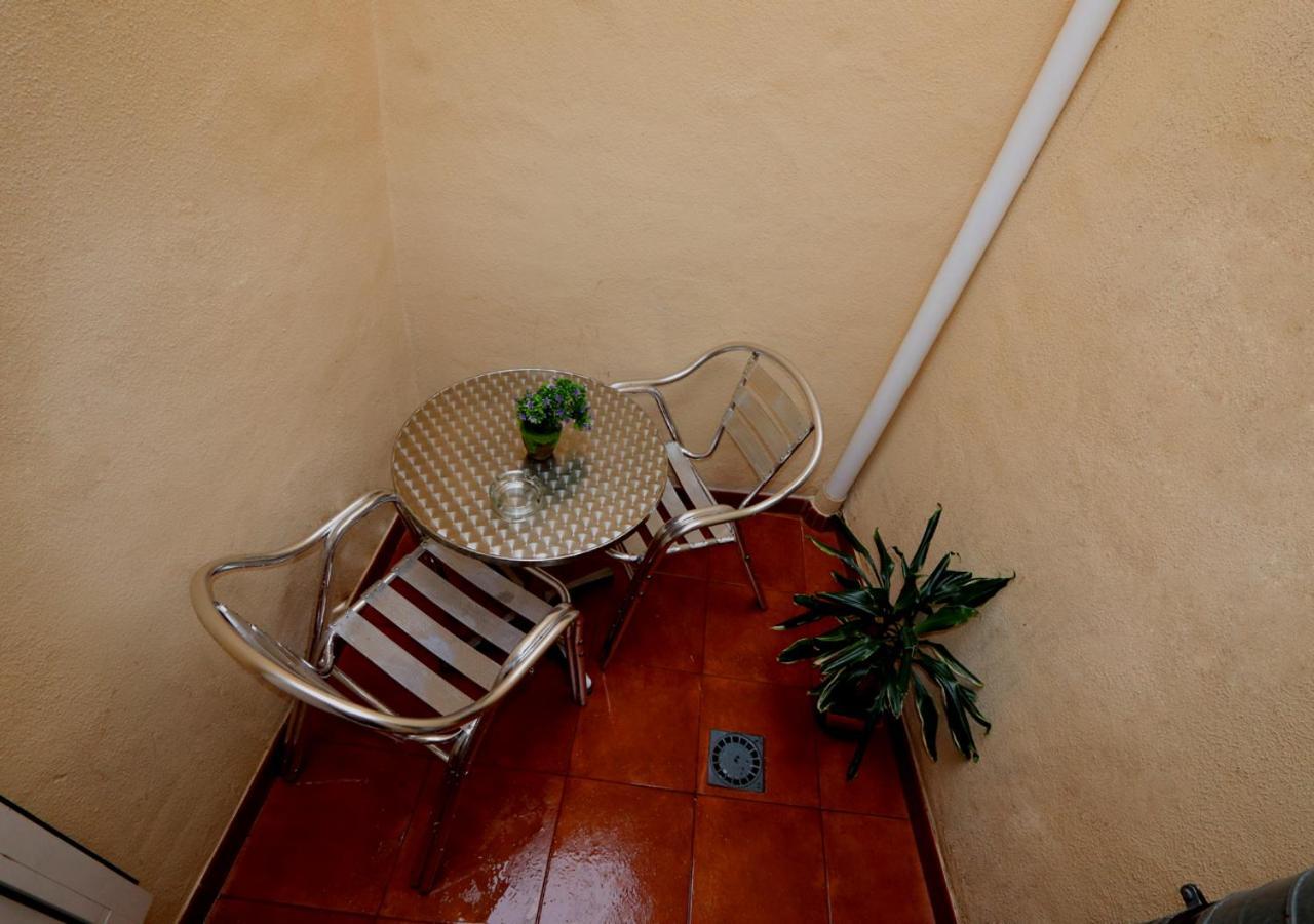 Welcome Guest House Lisbon Bagian luar foto